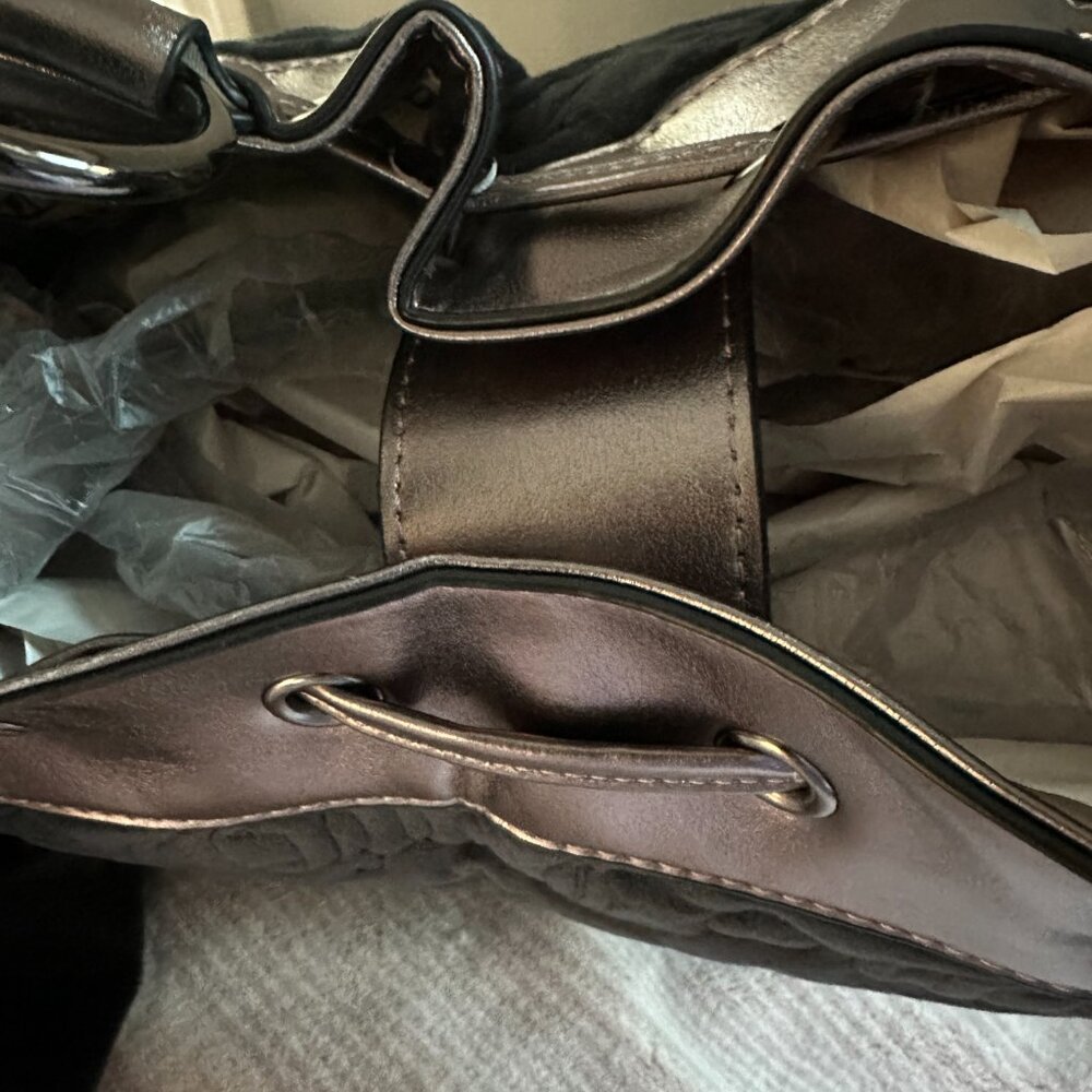 Juicy Couture Daydreamer 'Vintage Dreams' Tote Bag Black Liquorice/ Gunmetal NWT - Picture 8 of 11